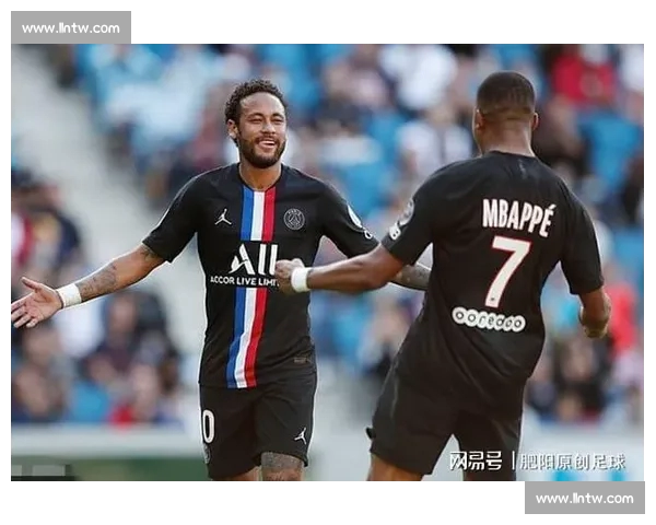 高清足球赛事直播APP下载指南畅享全球赛场精彩即时比分数据分析权威解说 - 副本 - 副本 (105) - 副本 - 副本 - 副本 - 副本