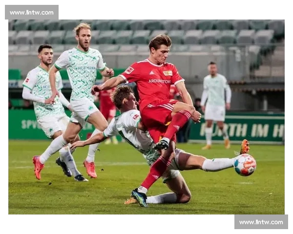 高清足球赛事直播APP下载指南畅享全球赛场精彩即时比分数据分析权威解说 - 副本 (200) - 副本 - 副本 - 副本 - 副本 - 副本