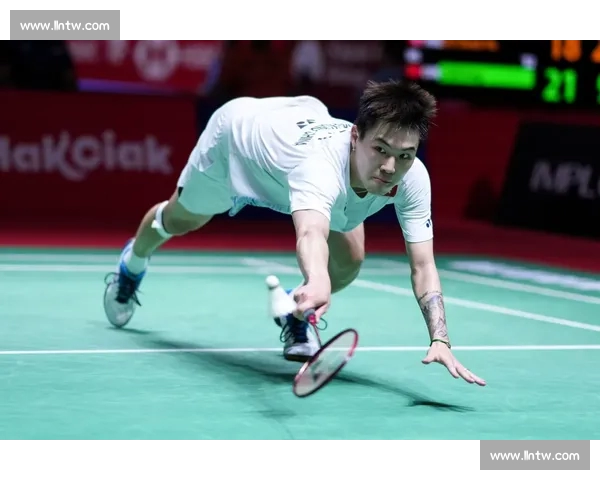 激情对决与技巧巅峰展现羽毛球赛场风云与运动魅力全面解析